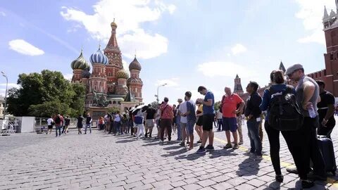 Где иностранцы в москве
