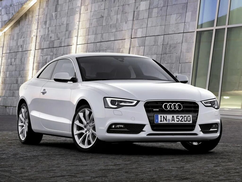 Audi a5 2012. Audi a5 Coupe. Audi a5 White. Ауди а5 купе.