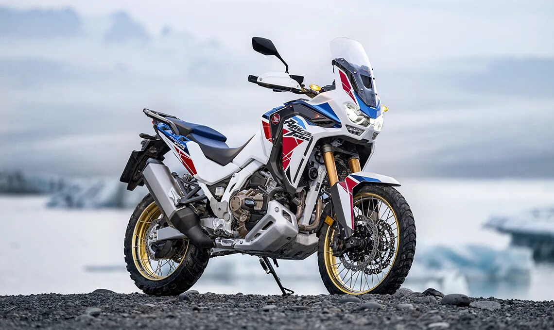 Honda africa twin 1100 2022. Honda africa twin 1100 adventure. Africa twin 1100 adventure. Хонда африка твин 2021. Хонда africa twin 1100.