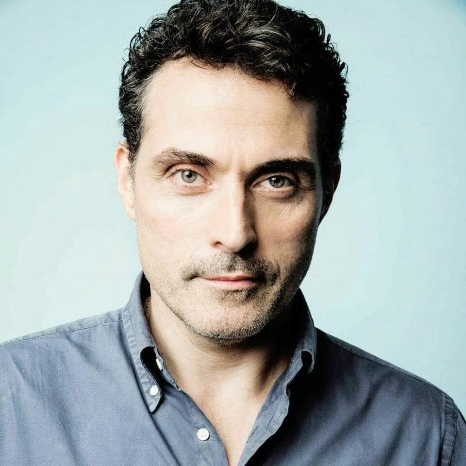 Руфус сьюэлл. Руфус сьюэлл. Актер руфус сьюэлл. Руфус сьюэлл 2021. Сьюэлл.