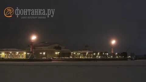 Зажгли ростральные колонны сегодня санкт петербург почему