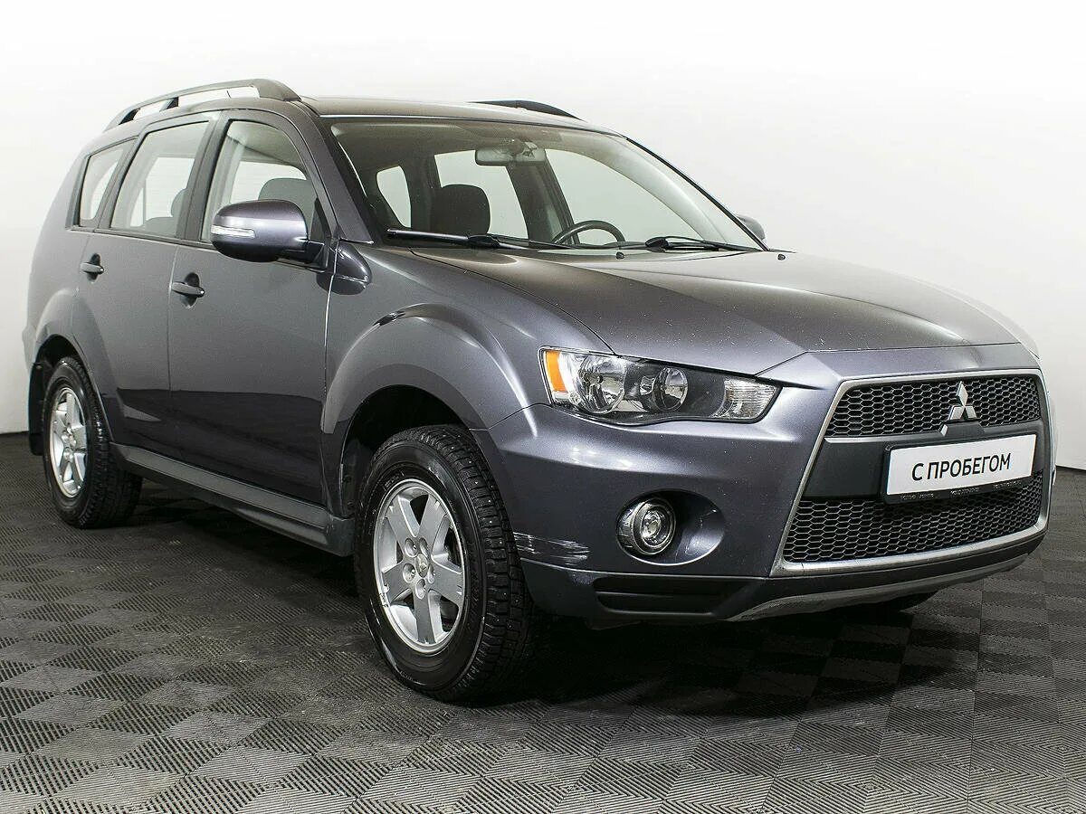 Mitsubishi outlander xl 2010. Mitsubishi outlander 2009. Аутлендер xl рестайл. Mitsubishi outlander xl рестайлинг. Аутлендер xl 2010.