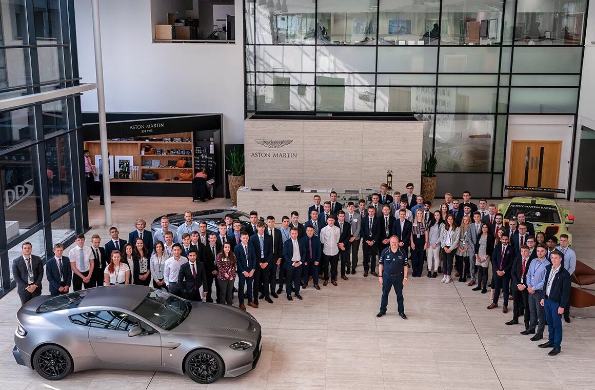 ргиси экскурсия. компания астон сотрудники. банк втб юниор. Aston стажировка отзывы. ростелеком стажеры.