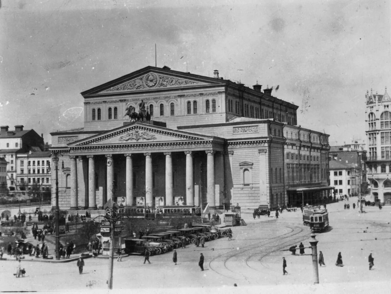 Большой театр Москва 1928 год. Большой театр 1776. Большой Московский театр 1776 год. Большой театр в Москве (основан в 1776 г.). Старейший театр россии