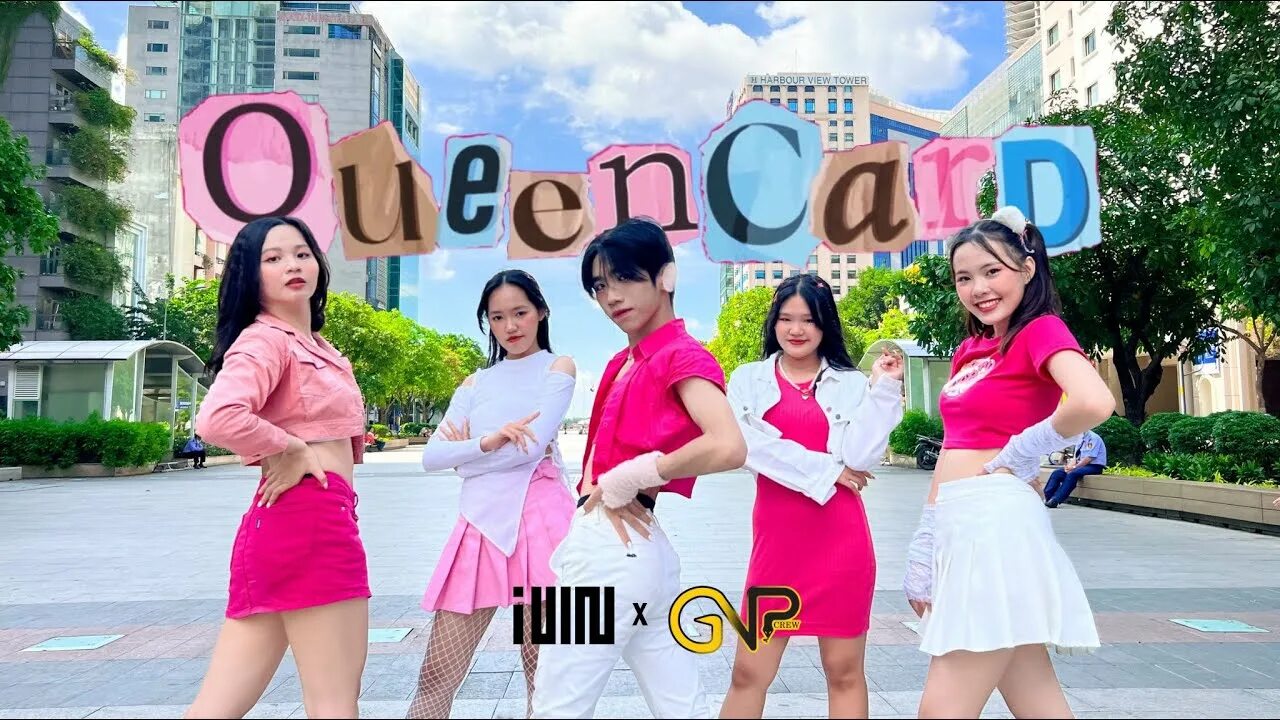 Соён Queen Card. Квин кард Джи Айдл. Карта k-Pop (g)i-DLE Queencard. (G)I-DLE Queen Card.