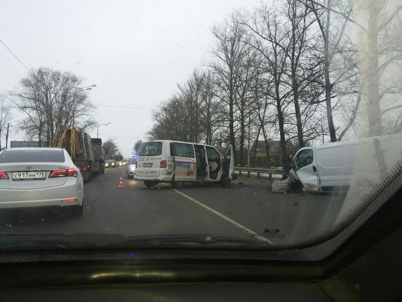 АВТОГАТЧИНА. Авария в Гатчине сегодня на Киевском шоссе. Авария в гатчине сегодня