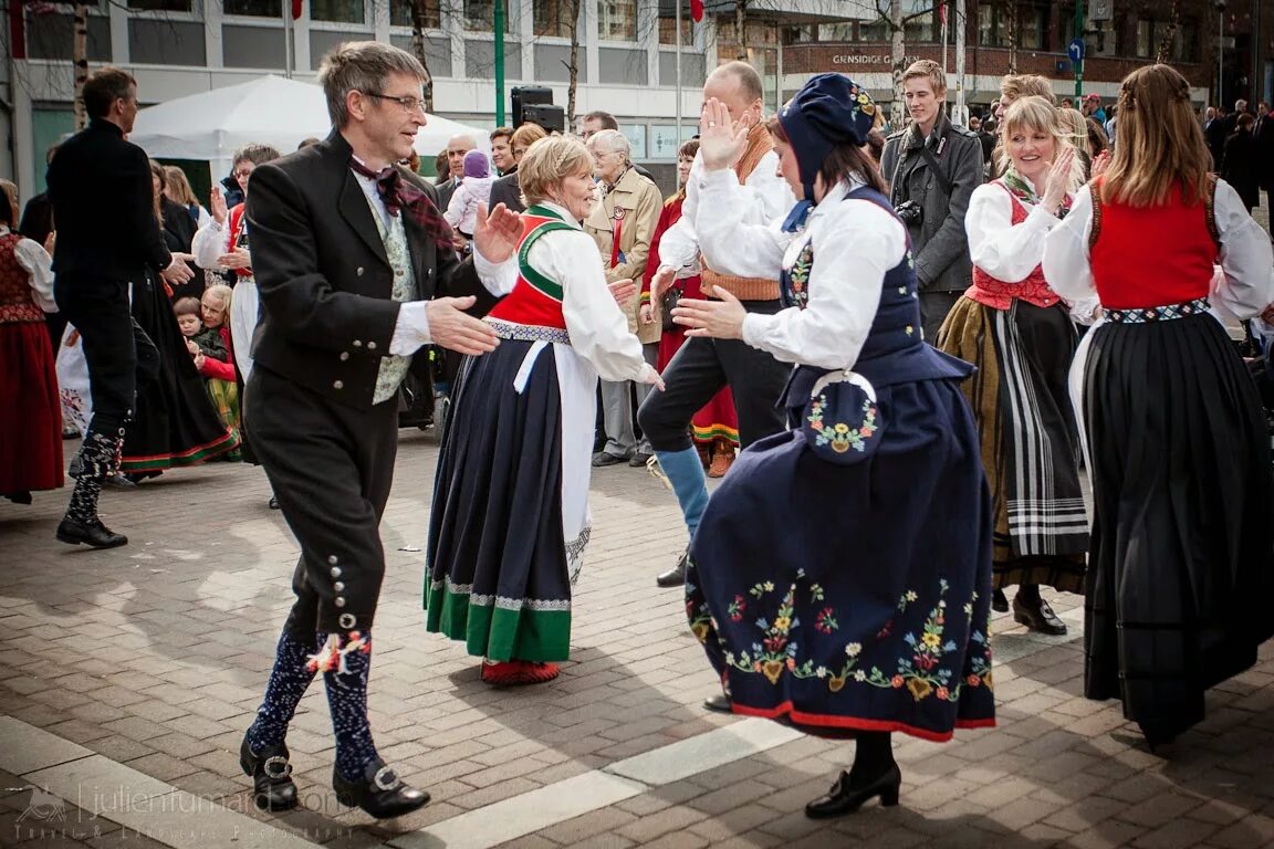 традиции народов европы. мадьяры народность венгрия. традиции народов европы. баски испания внешность. обычаи европейских народов.