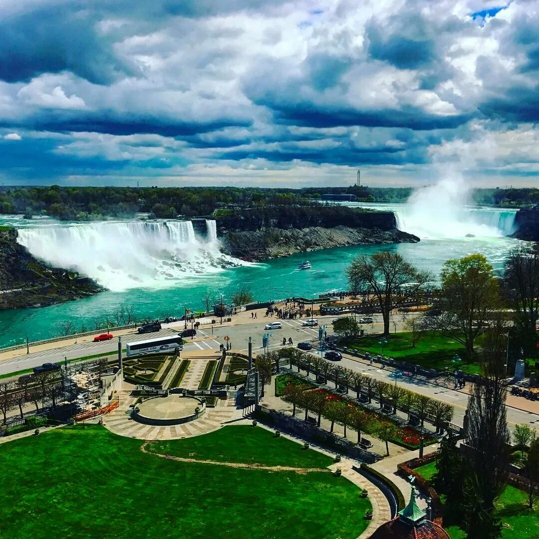 Северная америка ниагарский водопад. Ниагара фолс. Ниагара-фолс (онтарио). Ниагарский водопад водопады. Ниагарский водопад.