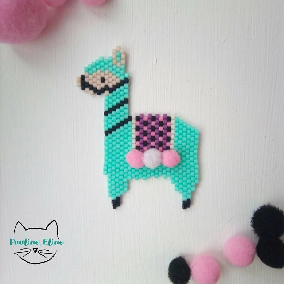 Схемы плетения из бисера крестиком. Лама из бисера схемы. Как сплести ламу из бисера. Лама из бисера объемная. Лама из бисера.