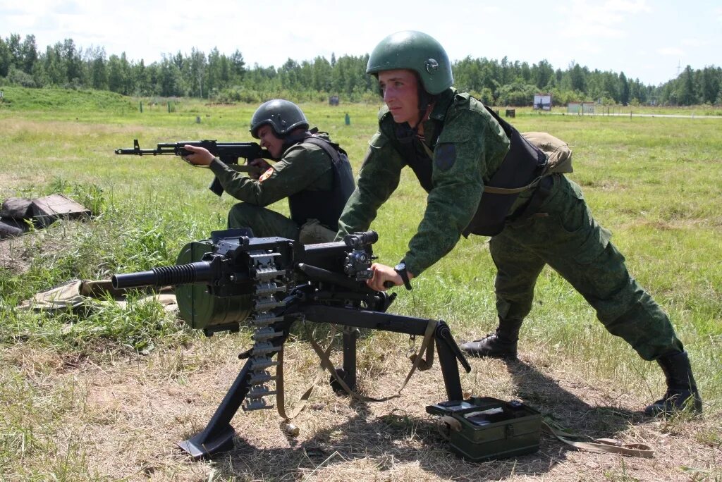 Автоматический гранатомёт АГС-17. Гранатометный взвод АГС 17. АГС-17 пламя. Станковый автоматический гранатомет АГС-17.