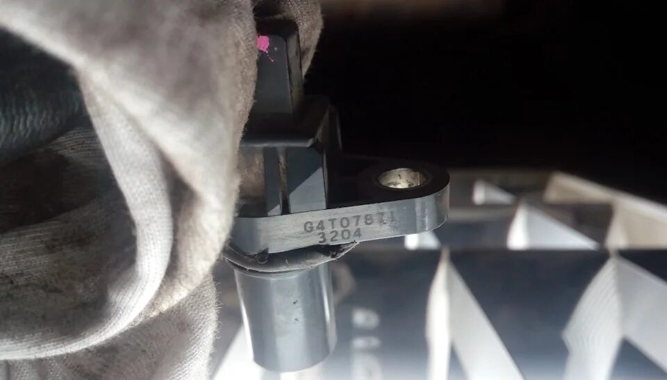 Ошибка p0715. P0715 mitsubishi pajero sport 2. ошибка р0715 митсубиси паджеро спорт. p0715 dp0. p1766 mitsubishi pajero sport 2 ошибка.