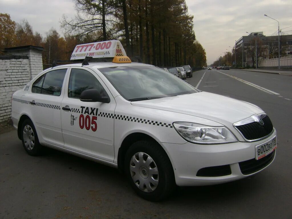 Такси спб недорого эконом. Такси. Автомобиль «такси». Машина "такси". Такси Питер.