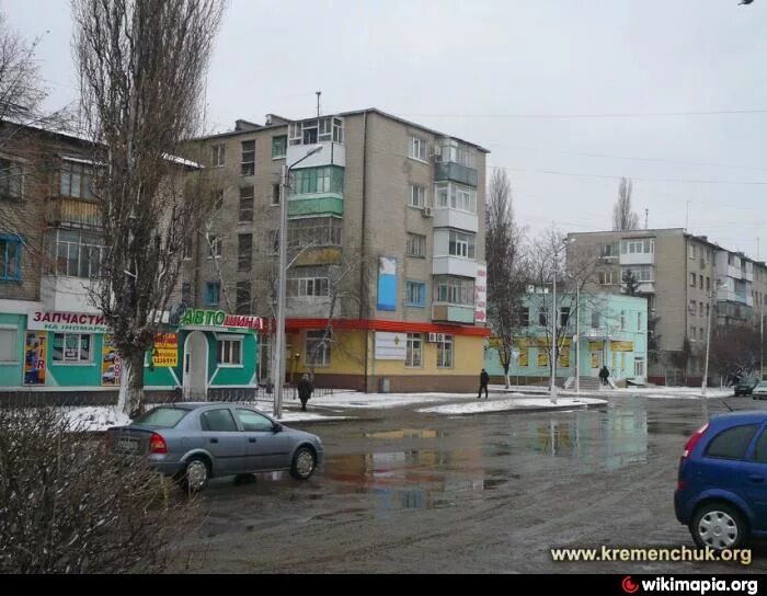 Кременчуг последние. Кременчуг молодежный район. кременчуг театральная улица. ктждт кременчуг. улица молодежная кременчуг.