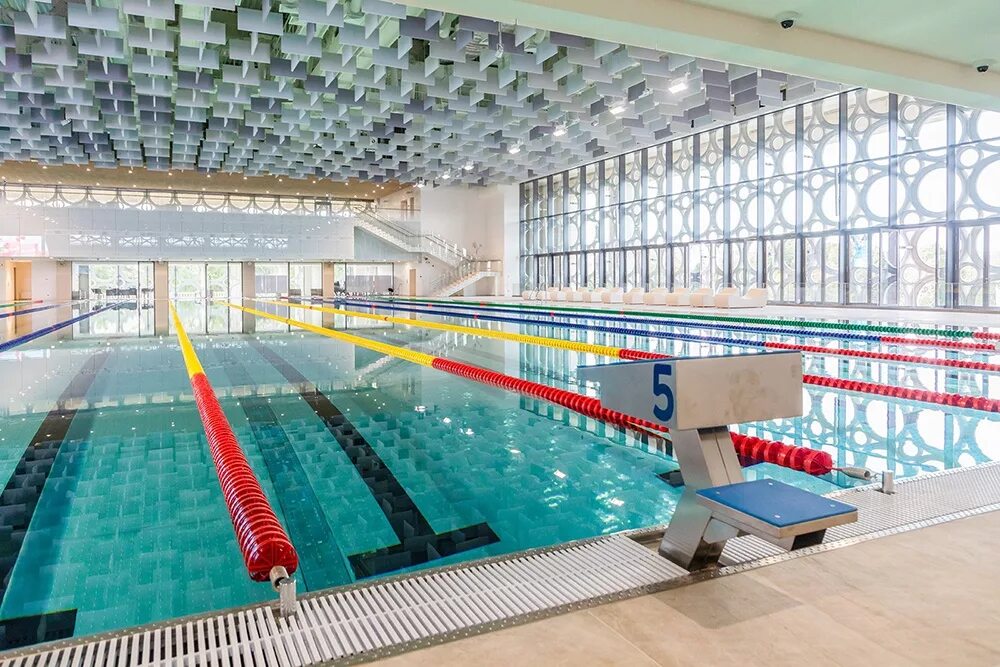 Лужники, 24, стр. Водный стадион лужники. Термо бассейн лужники. Аквакомплекс лужники лужнецкая наб 24 стр 4. Дворец водных видов спорта лужники, москва.