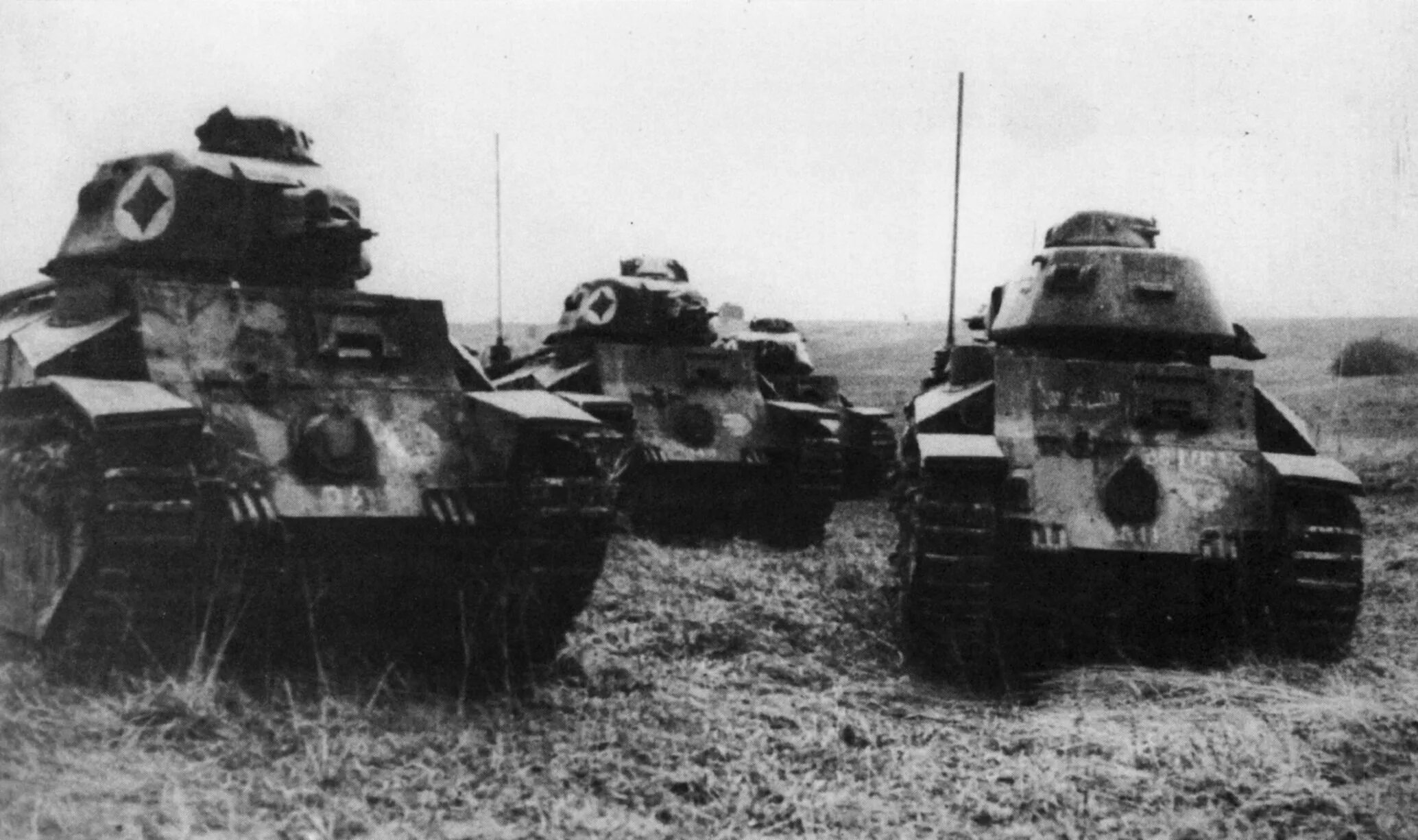 Renault d2 танк. Танк Рено d2. Французский танк d2.