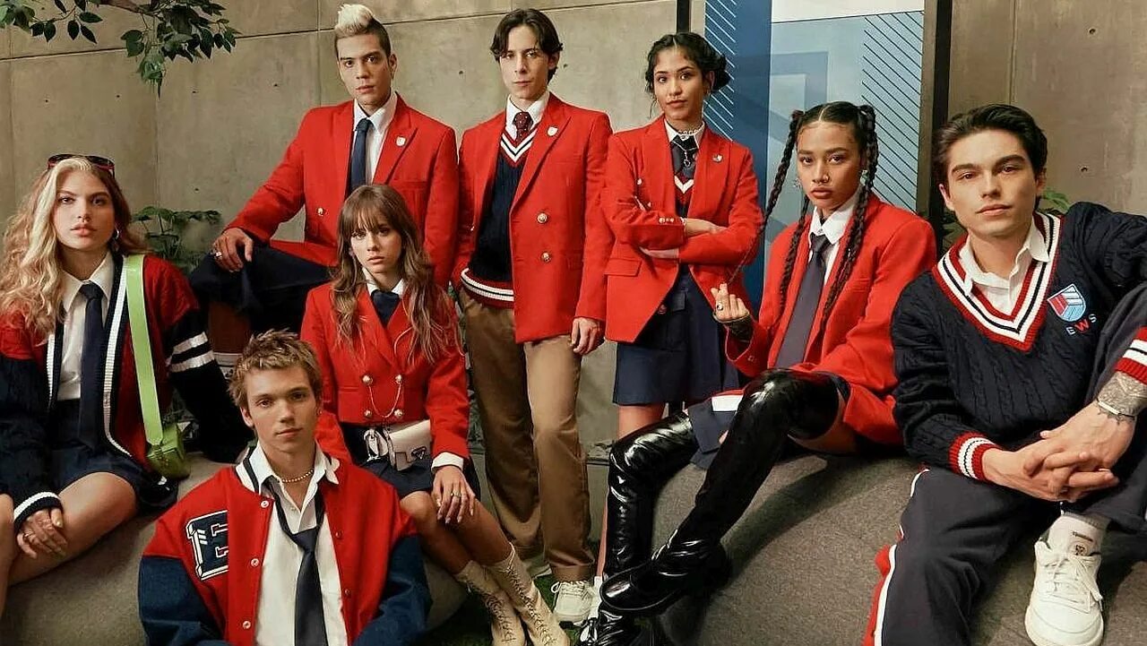 Лучшее новое поколение. Rebelde (2004). Мятежный дух 2022. Rebelde сериал. Мятежники.