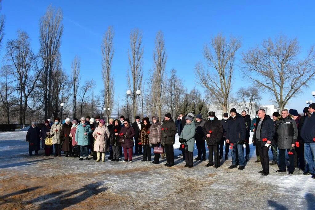 Мероприятия воинам Интернационалов. Сценарий митинга на 23 февраля у памятника