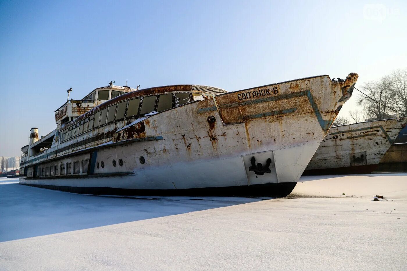 Теплоход павел леонов южно-сахалинск. Игорь фархутдинов теплоход курилы. Теплоход павел леонов. Теплоход павел леонов южно-сахалинск. Теплоход корсаков.
