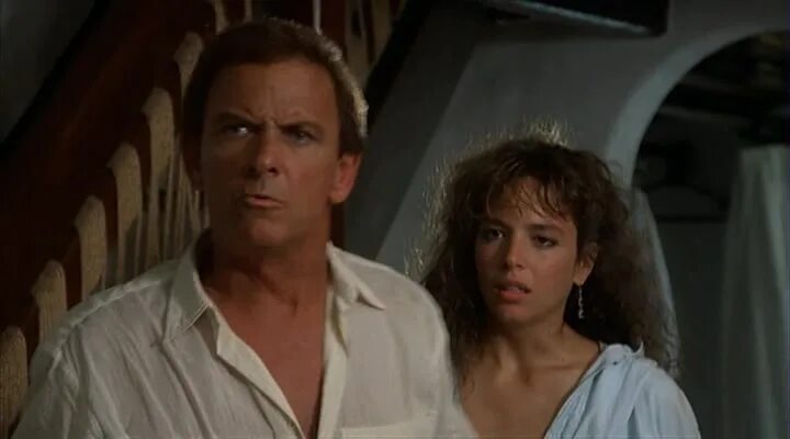 Фильм преследование 2 часть. Фильм жаркое лето 68-го. Преследовать по пятам. Преследуемый фильм 2006. Преследование фильм 1998.