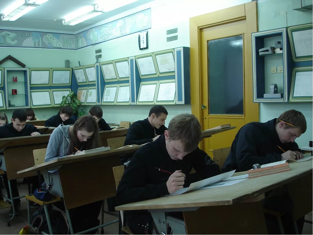 грязовецкий пту. смоленск улица раевского 2 смоленский педагогический колледж. смоленск колледж профессии. смоленск колледж профессии. смоленский педагогический колледж, смоленск, улица раевского.