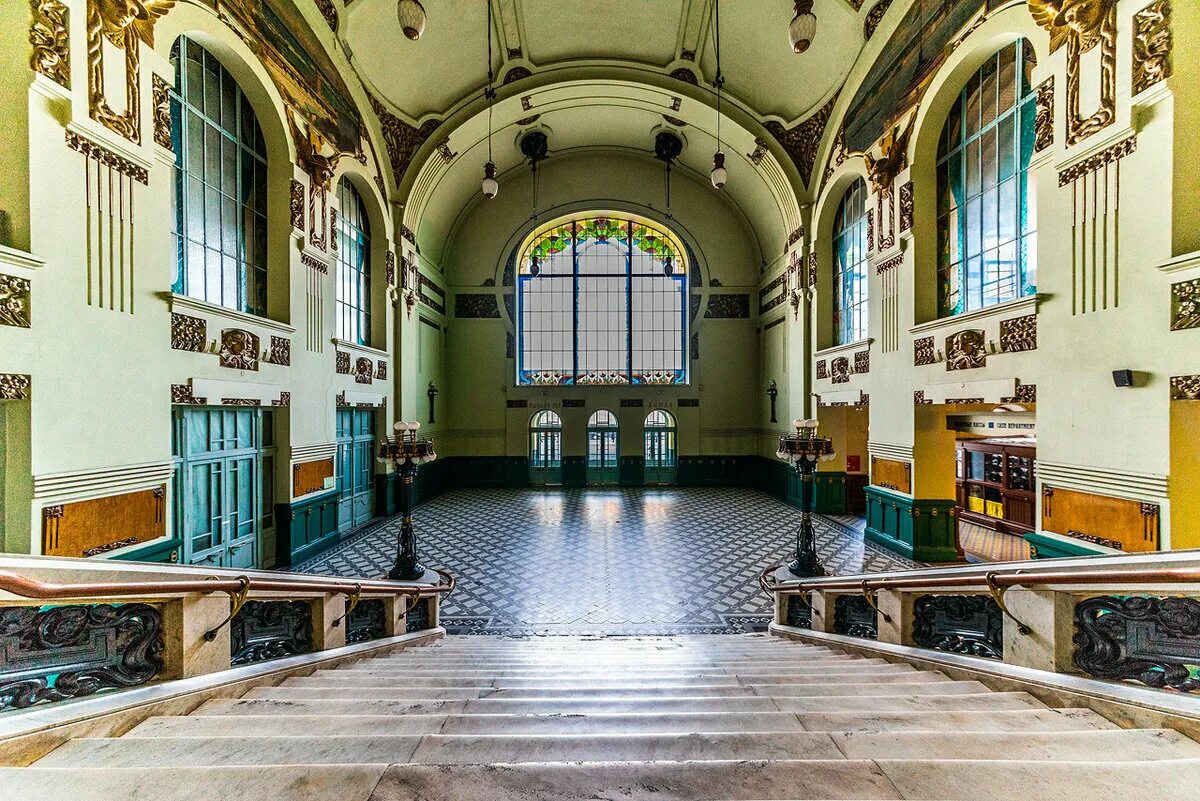 Витебский вокзал 1837. Витебском вокзале в санкт петербурге. Железнодорожный вокзал санкт петербург витебский вокзал. Витебский вокзал санкт-петербург. Витебский вокзал, архитектор с.