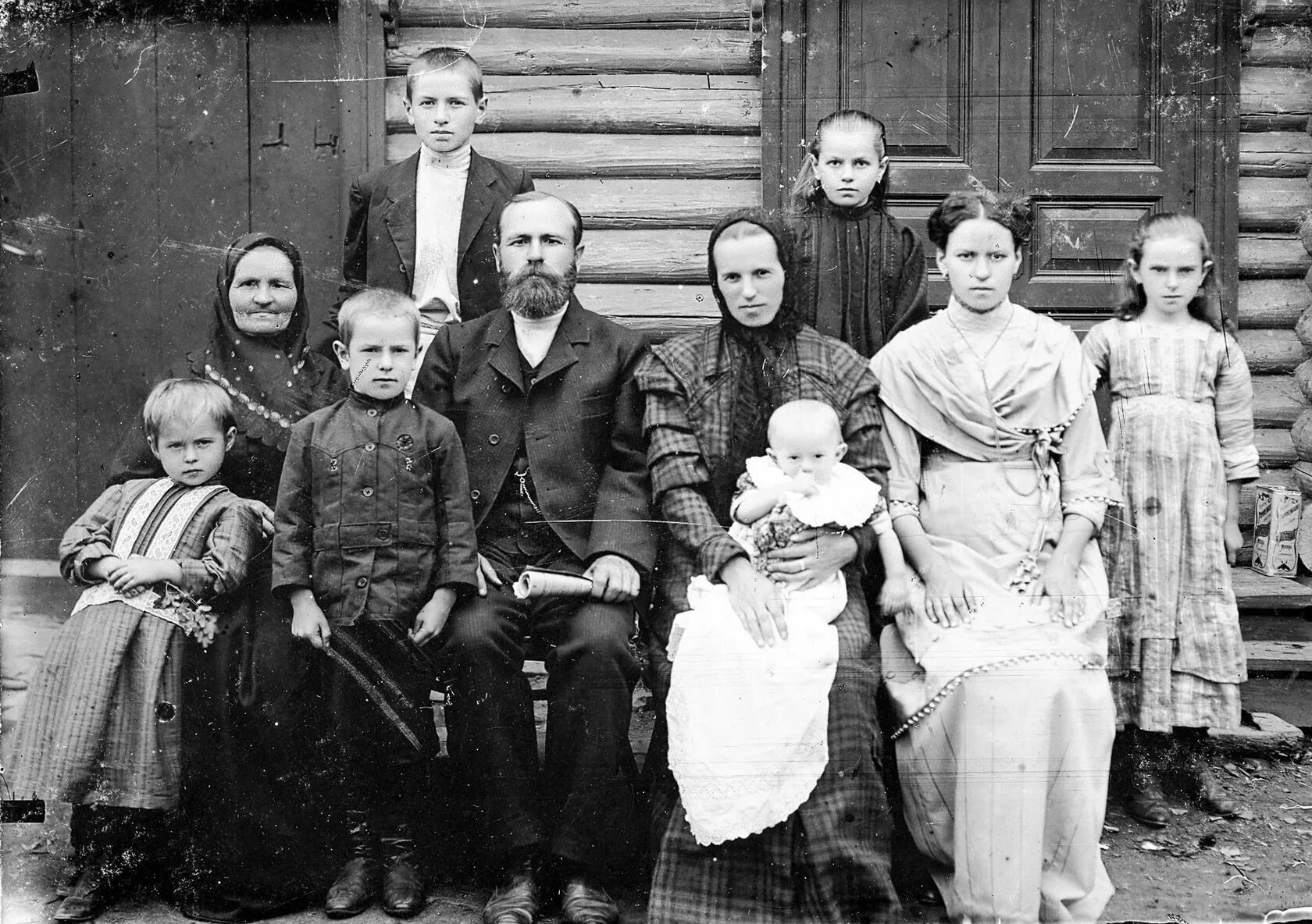 Семья р г. Российская крестьянская зажиточная семья. российская империя. щербакова анастасия федосеевна 1923. семья купца сорокина нижегородская губерния. семья купца поленова.