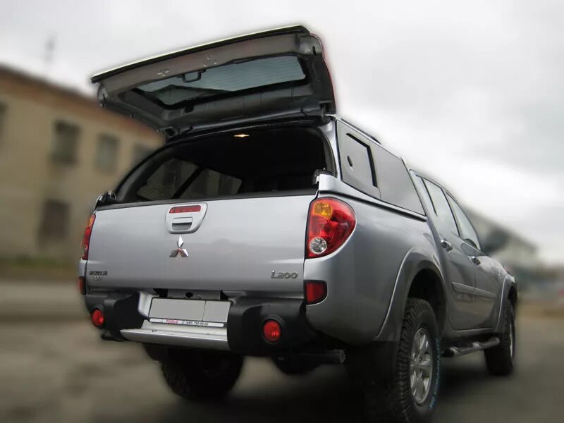 Купить кунг митсубиси. Кунг Митсубиси л200. Mitsubishi l200 кунг. Кунг для Мицубиси л200. Кунг KDT l200.