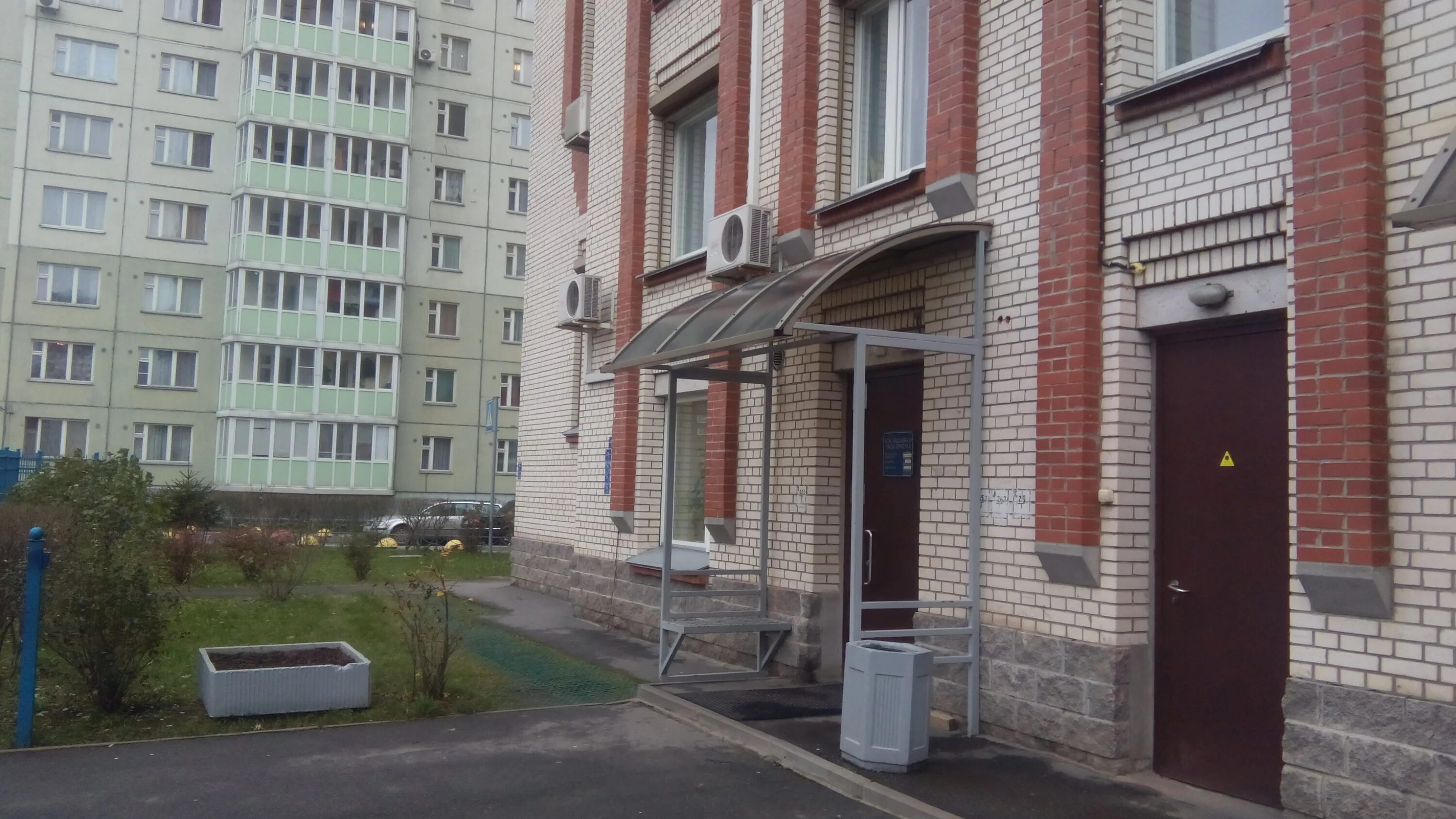 улица бадаева санкт-петербург. бадаева 3. санкт-петербург ул бадаева 8к1 фото. бадаева 14 к 2. ул бадаева 6 на схеме-карте спб.