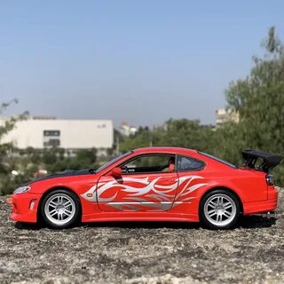Nissan 24