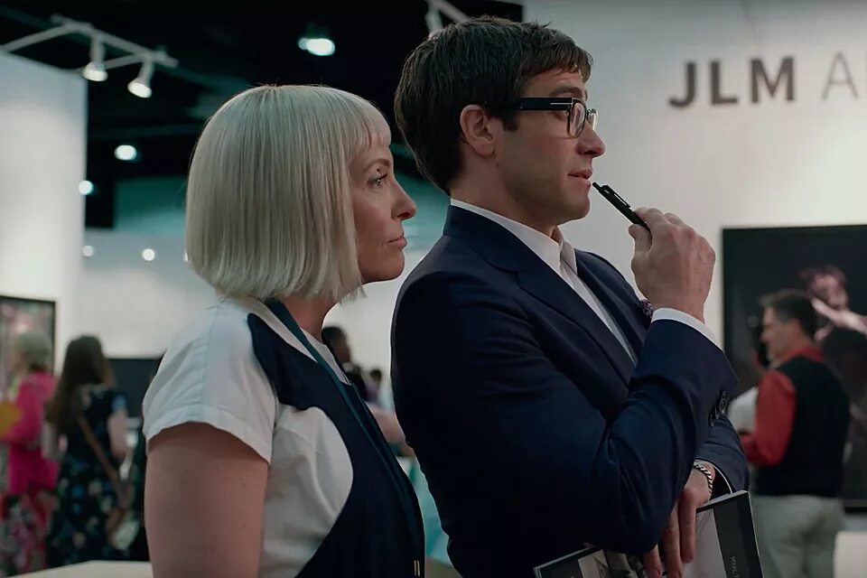 Бархатная пила трейлер. Бархатная бензопила (Velvet Buzzsaw) 2019. Velvet Buzzsaw 2019 Джейк Джилленхол. Тони Коллетт бархатная бензопила.