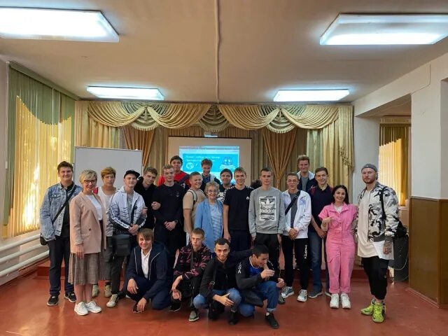 16 училище бердск. 56 училище. Россошь пу 56. 56 училище лисичанск. Пту-56.