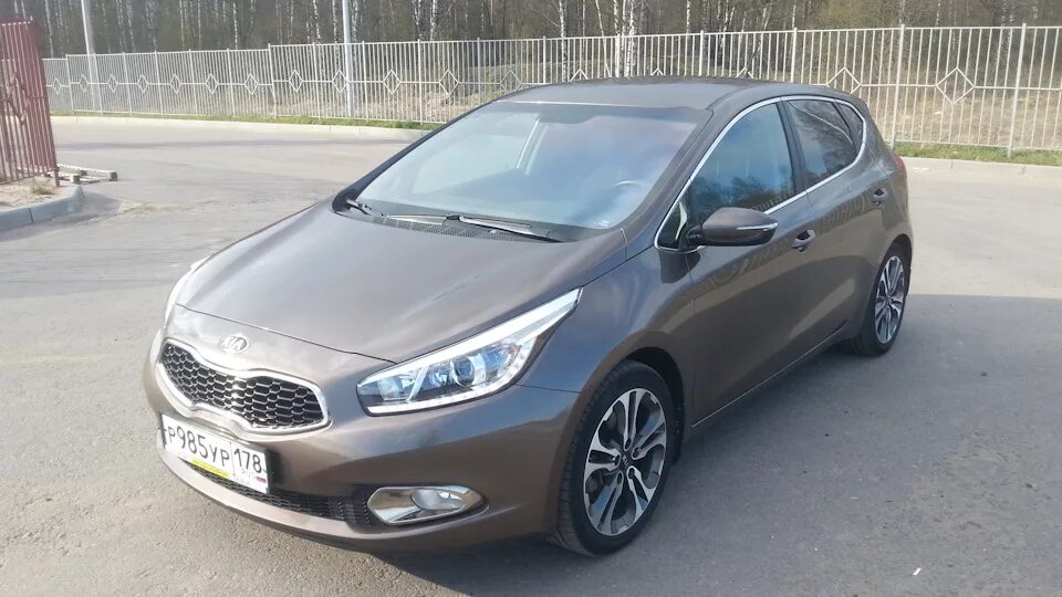 Киа сид jd 1.6. Kia Ceed JD Luxe. Киа СИД Люкс сё 2013. Киа СИД JD Люкс фото. Обзор Kia Ceed JD Luxe 2016.