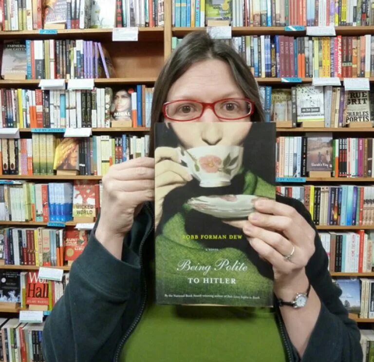 Какую нибудь интересную книгу