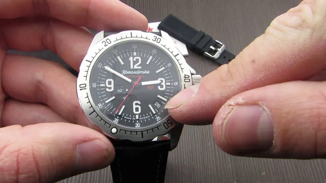 Командирские k-39 2416. Командирских часов к 39. Часы восток к39 кварц хронограф. Командирских часов к 39. Командирских часов к 39.