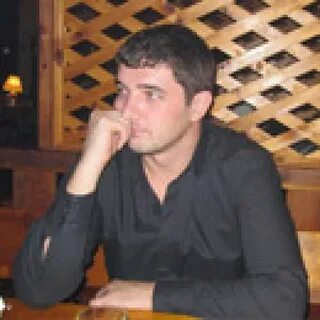 Мужчина 35 лет не женат