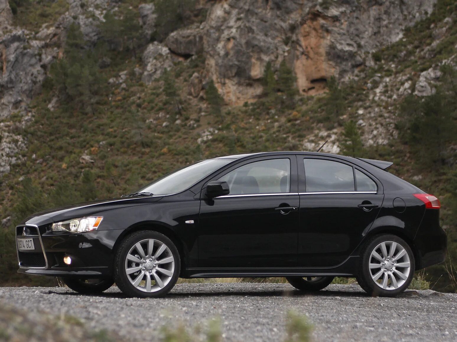 Митсубиси 10 хэтчбек. Mitsubishi lancer 10 хэтчбек. митсубиси лансер 10 хэтчбек. мицубиси ланцер 10 спортбэк. митсубиси лансер 10 хэч.