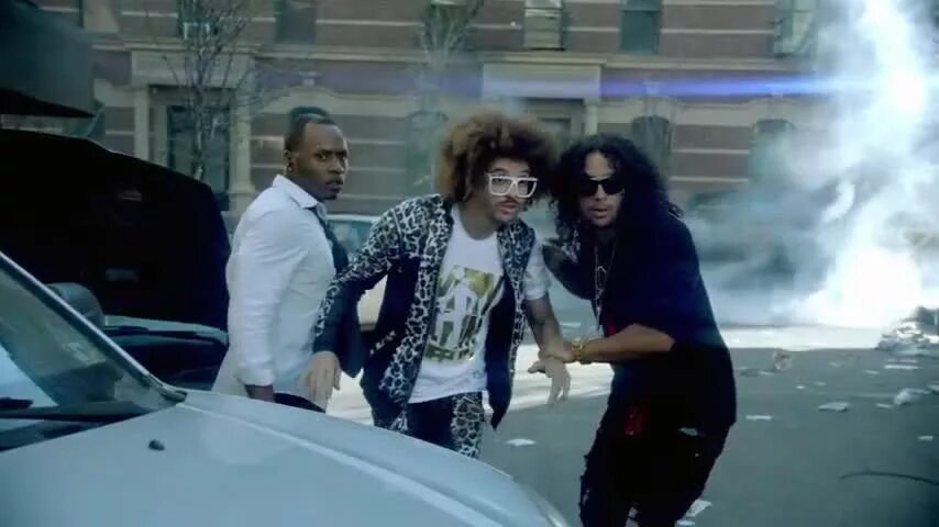 Party rock anthem (feat. Lmfao с наушниками. Party rock anthem lmfao feat. Party rock anthem слушать. Lmfao party.