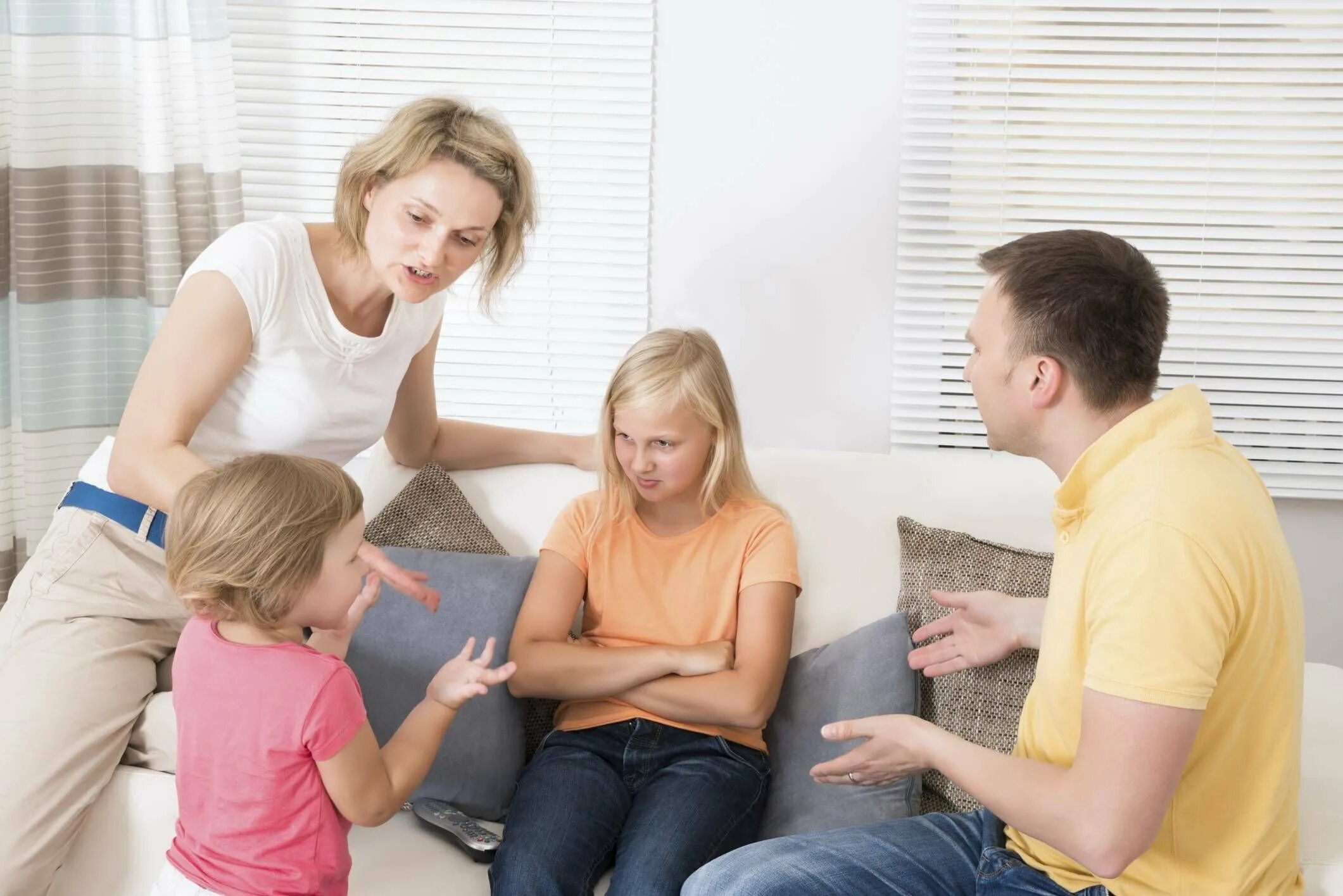 Родители и дети. Конфликты в семье. Конфликт между родителями и детьми. Воспитание ребенка.
