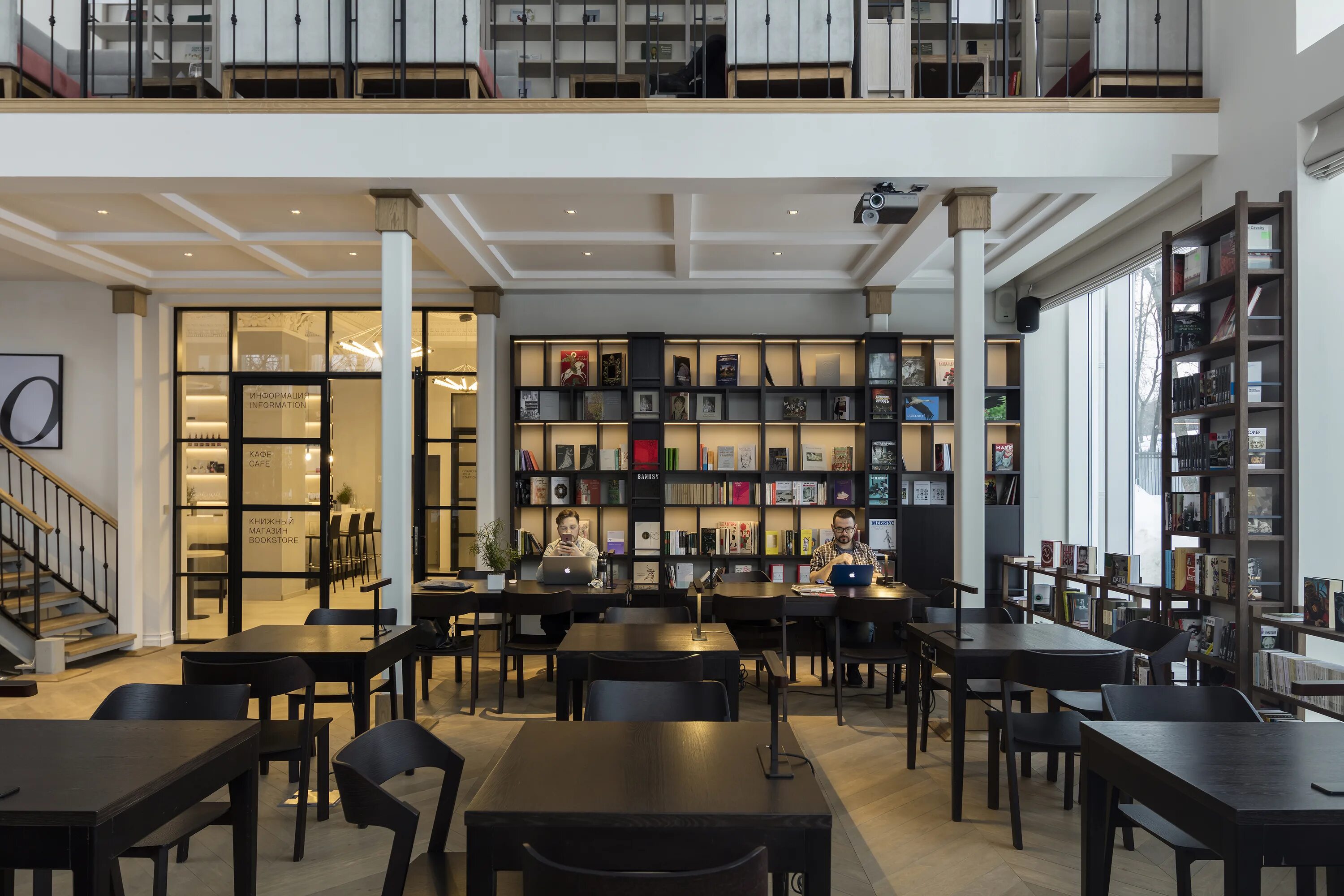 Книжная ярмарка на вднх. Вднх библиотека кафе. Вднх библиотека кафе. Павильон книги. Вднх книжный павильон.