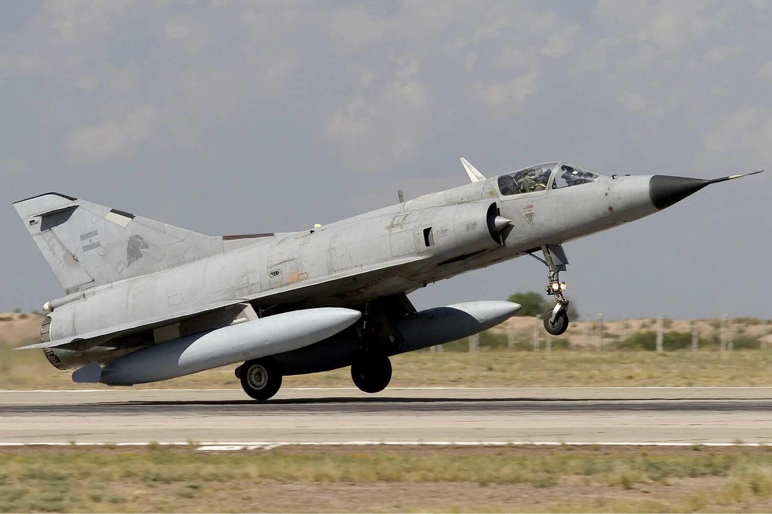 Мираж 3. Дассо мираж iii. dassault &quot;mirage iii&quot;, истребитель. мираж 3 ввс аргентины. истребитель даггер ввс аргентины.