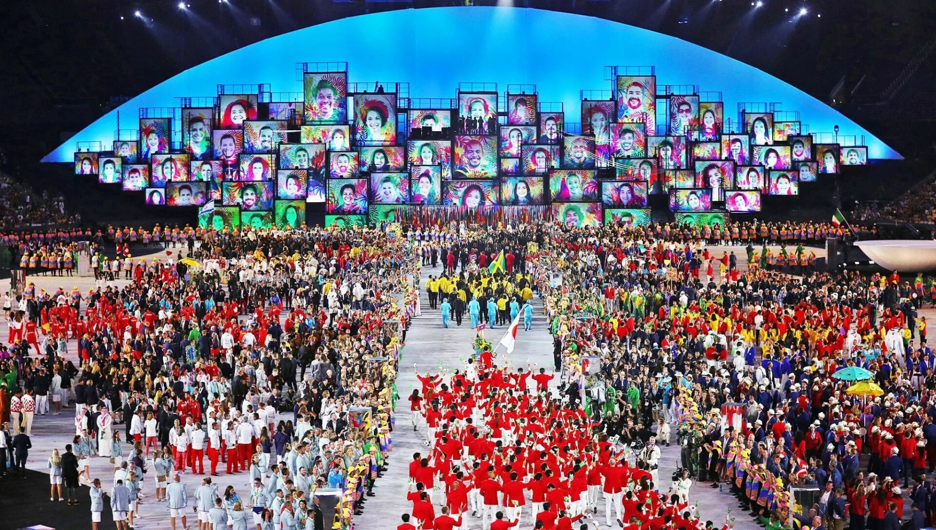 Участники парад Олимпийских игр. Парад наций на Олимпиаде. Парад открытия Олимпийских игр.