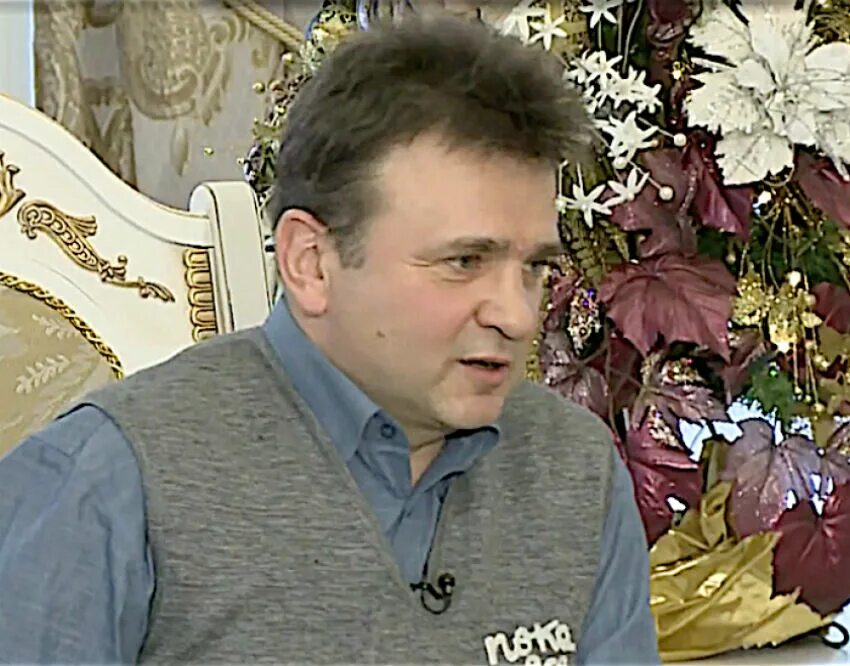 Пока все дома биланов. Дмитрий кизяков. пока все дома ведущий тимур кизяков. дом тимура кизякова. кизяков олег николаевич.