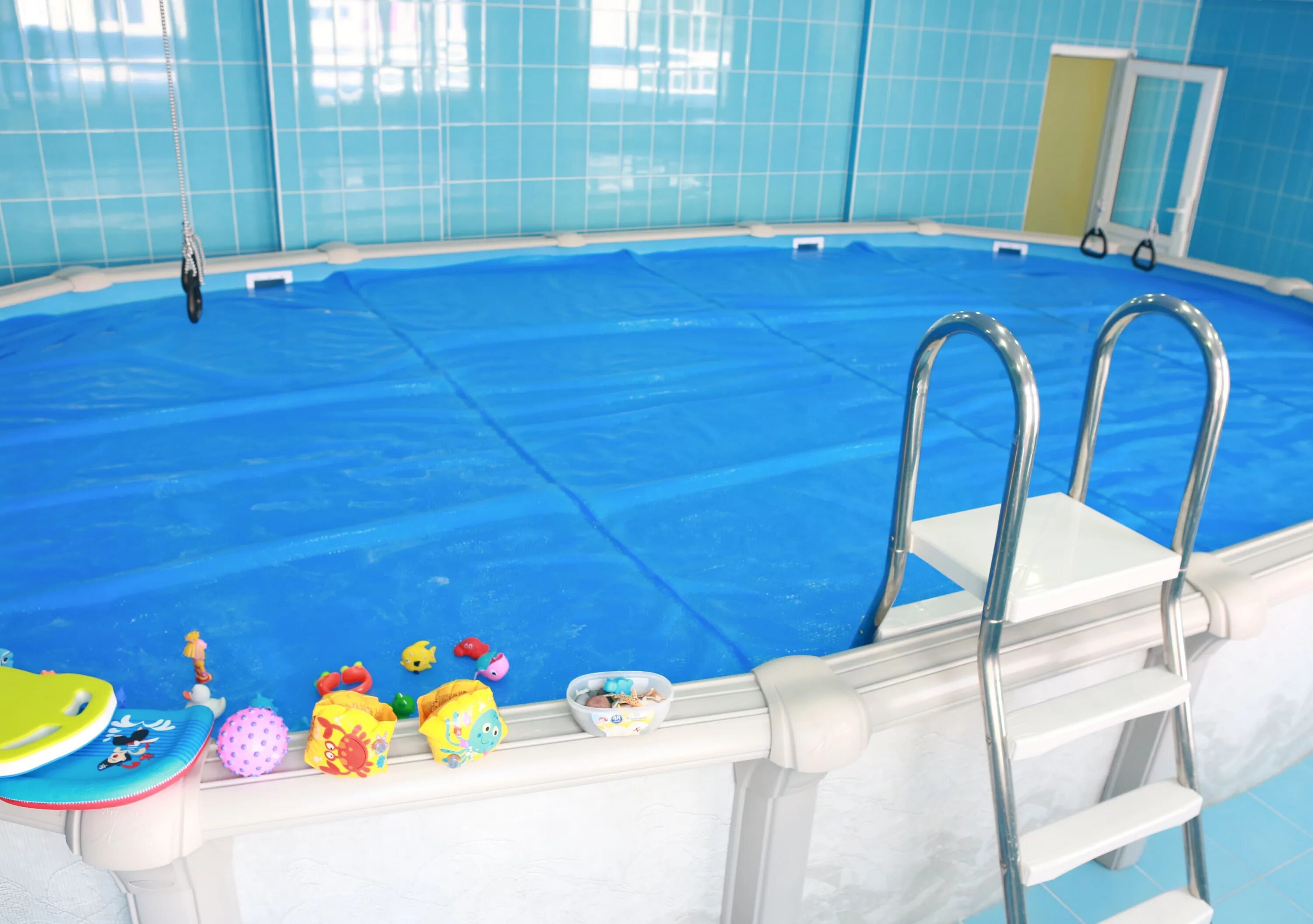акваляндия центр детского плавания в туле на демидовской. холодный бассейн. детский бассейн тула. детский бассейн тула. бассейн капитошка лесной городок.