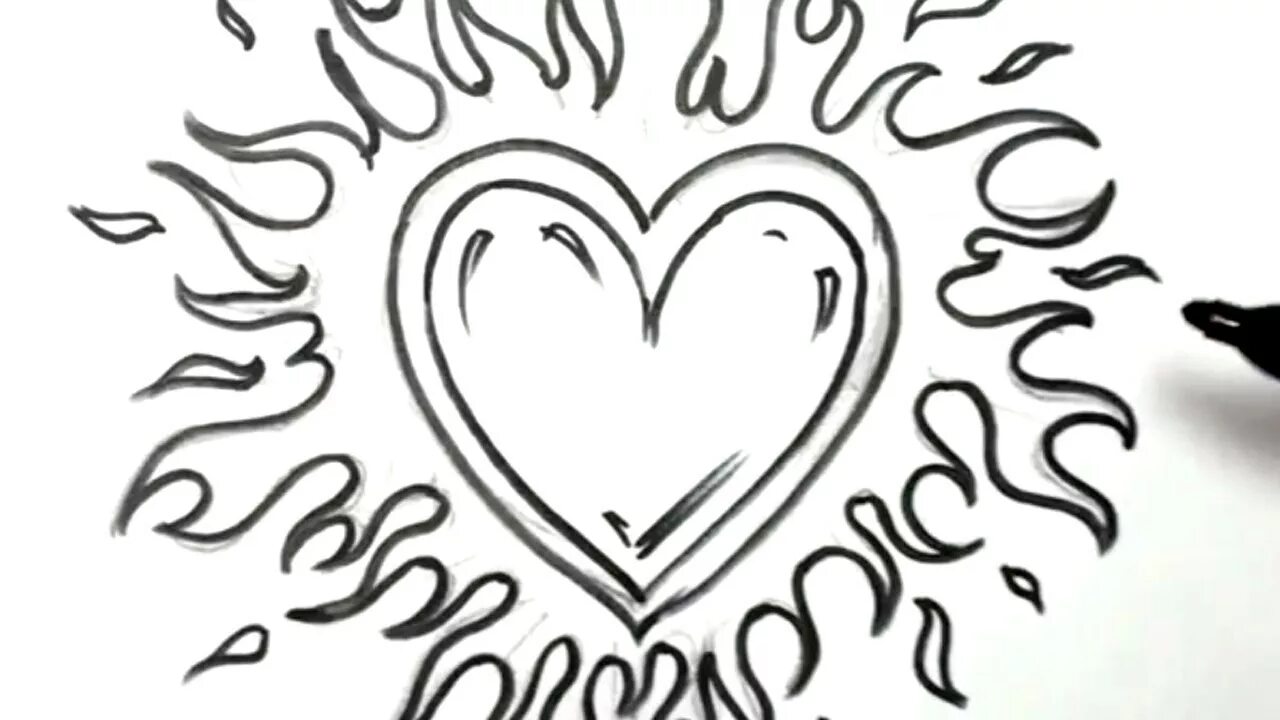 Сердце для срисовки. Сердечко рисунок. Сердечки для рисования. Сердечко рисунок карандашом.