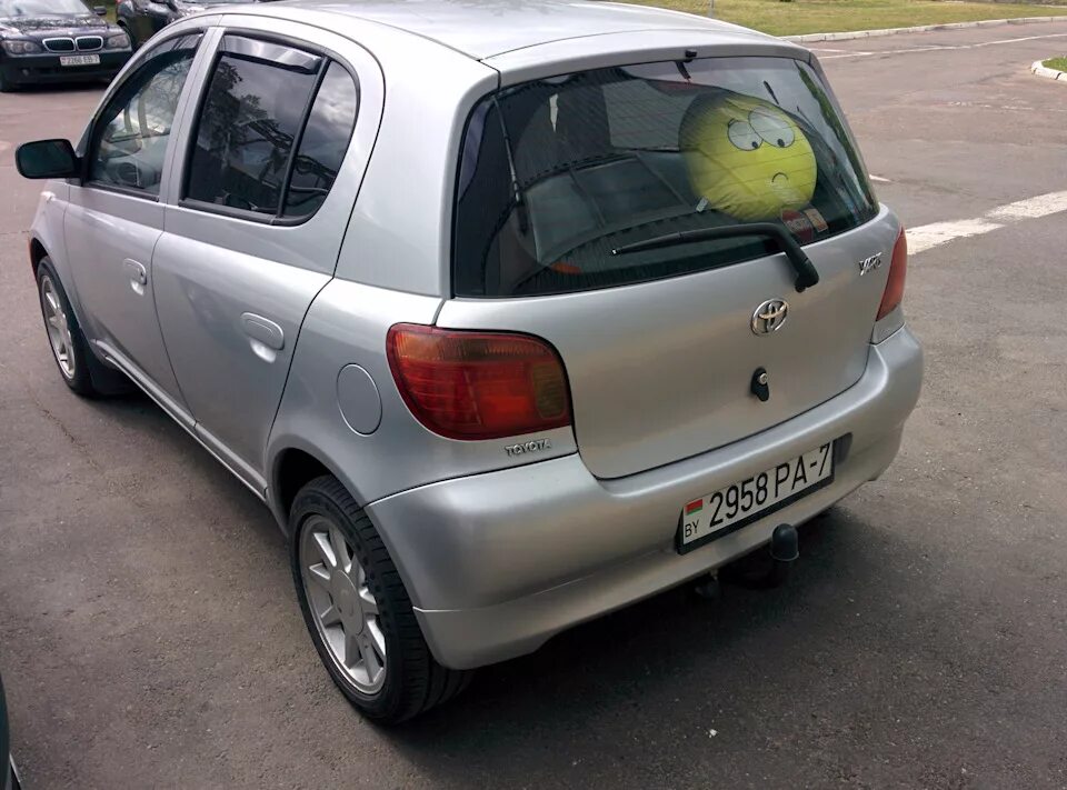 Ярис 2000 год. Toyota Yaris 2000. Тойота Ярис 2000 года. Тойота Ярис 2000 года 1.3. Toyota Yaris 2000 год.