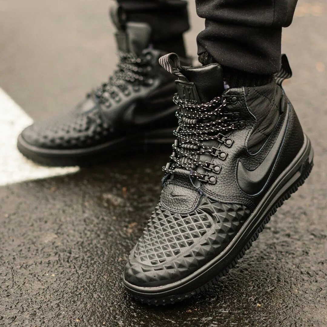 Lunar force 1 duckboot black. Nike duckboot зимние мужские. nike lunar force 1 duckboot. nike lunar force 1 duckboot черные. кроссовки nike lunar force 1 duckboot.