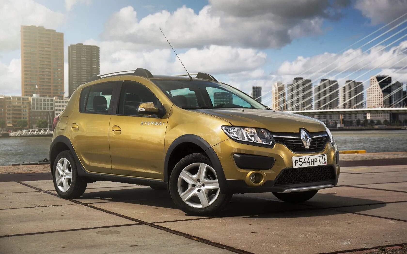 Автомобиль renault stepway. Машина Рено степвей. Рено Логан степвей. Рено Сандеро степвей. Renault Sandero Stepway 14.