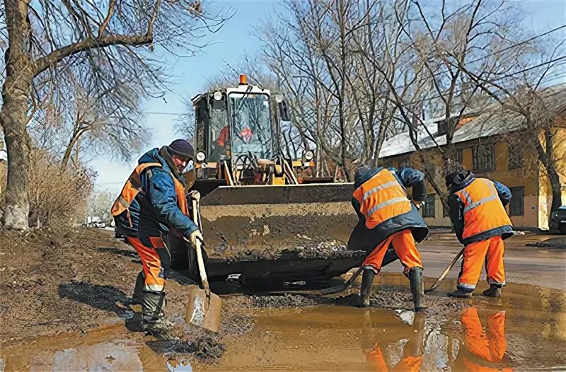 Уборка двора. Муп "шптив" шумерля. Директор коммунальника белебей. Сотрудники жкх. Белебеевский коммунальник.