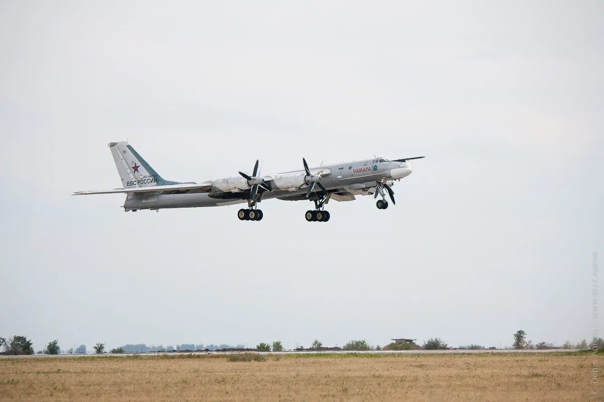 Ту-95мс Энгельс. Ту-95мс Великий Новгород. Ту-95мс Самара. Ту 95 Энгельс. Аэродром энгельс новости на сегодня происшествия