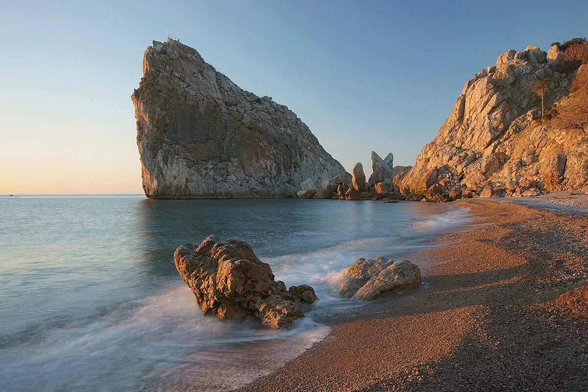 Красивое море крым. Симеиз. Скала дива. Гора дива в Крыму Симеиз. Пляж у скалы дива Симеиз. Скала дива Ялта.